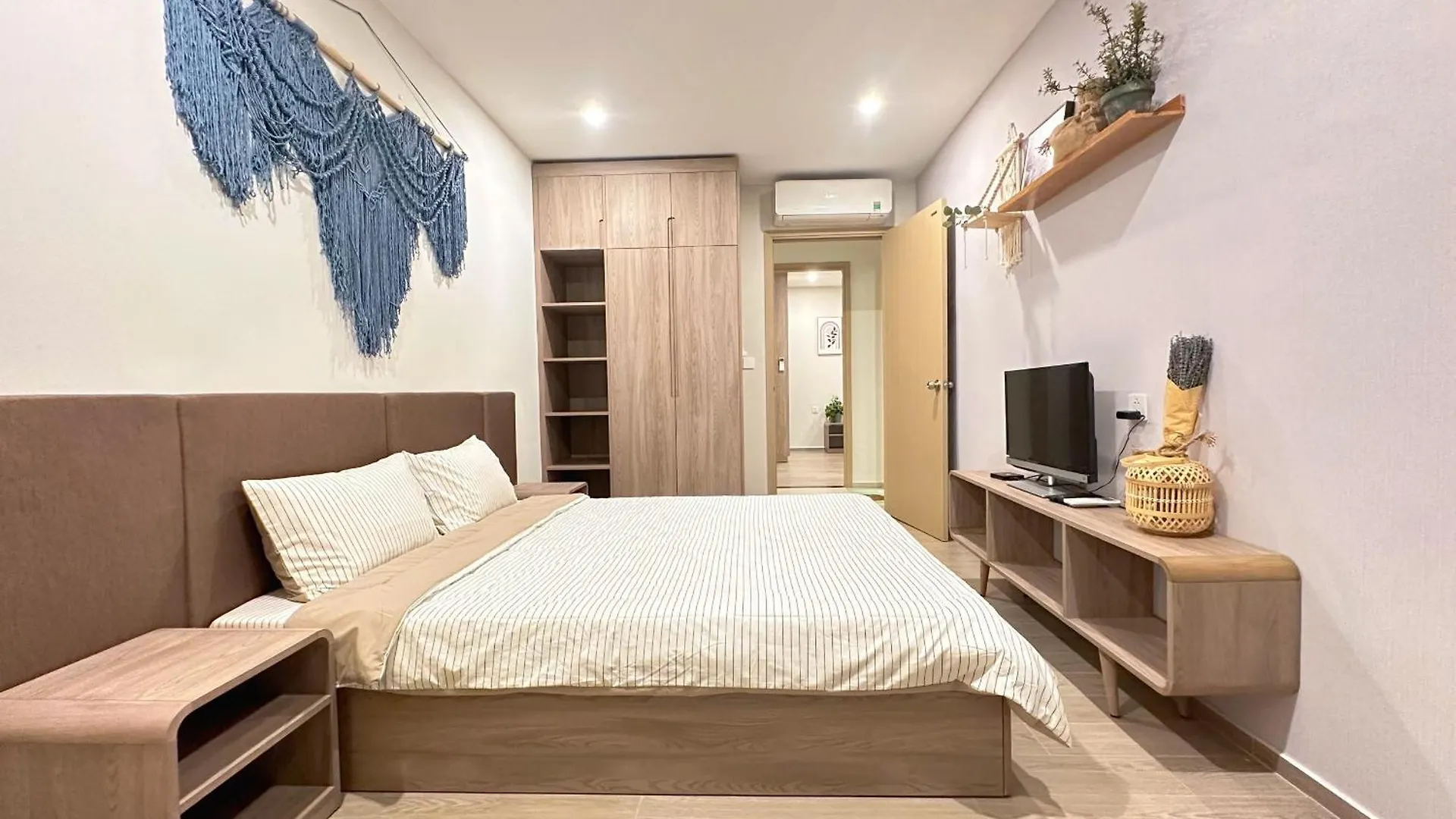 The Song Vung Tau Homestay - Suri'S Apartment
